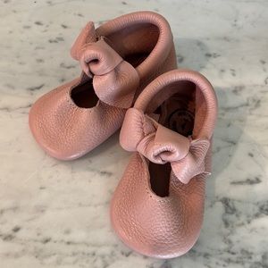 Freshly Picked Baby Bow Moccasin